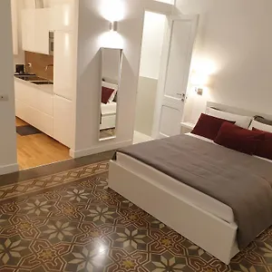 Cosmopolitan-bari Bed and breakfast