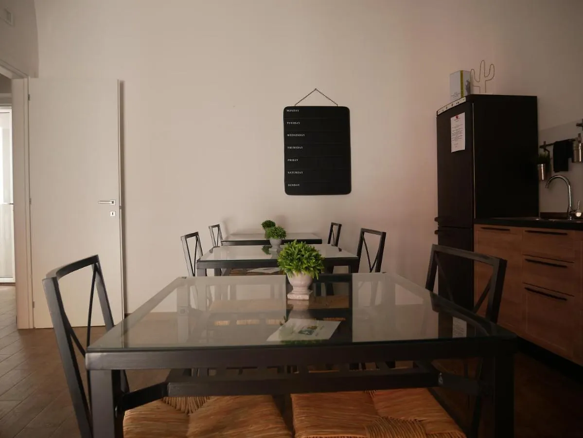 Il Civico 2 Bed & Breakfast Bari Italy