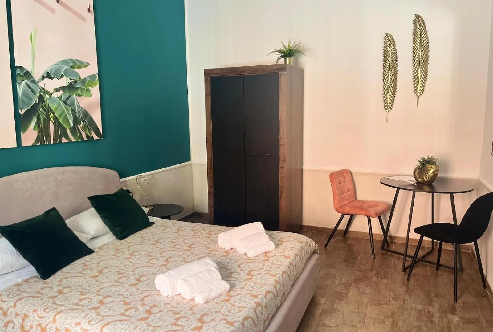Il Civico 2 Bed & Breakfast Bari 2*,  Italy